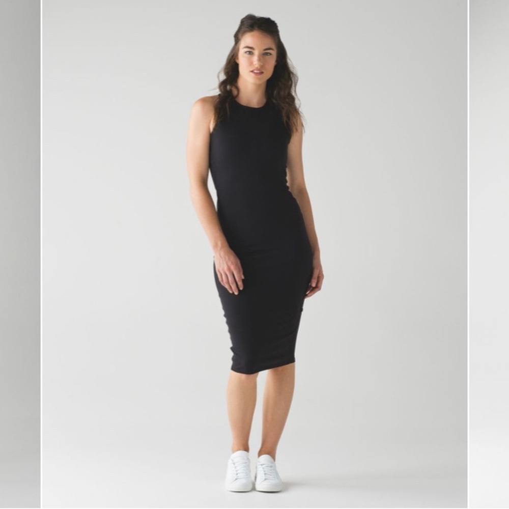 Lululemon Picnic Play Dress 4 Black NWT